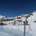 Residenz Edelweiss Saas310 Hébergement de vacances *